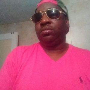 Meet your Posher, Kenneth